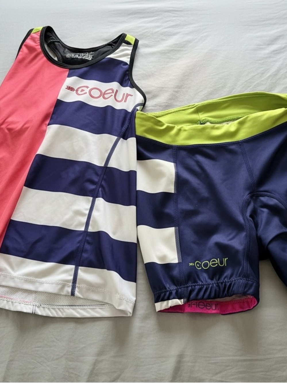 Coeur Sports Women's 2pc Triathlon Kit Striped Top Padded Tri Shorts Pink. Small